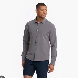 Vuori Gray Long Sleeve Bridge Button Down Shirt | Small